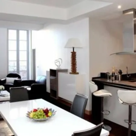 Le Carnot - Hypercentre De * Beaune (Cote d'Or)