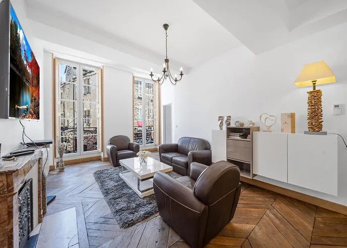 Le Carnot - Hypercentre De Μπον